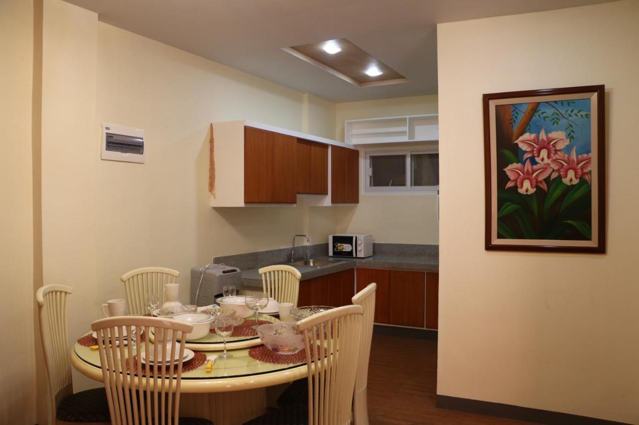 Anicia Guesthouse Rooms Paranaque City Exterior photo