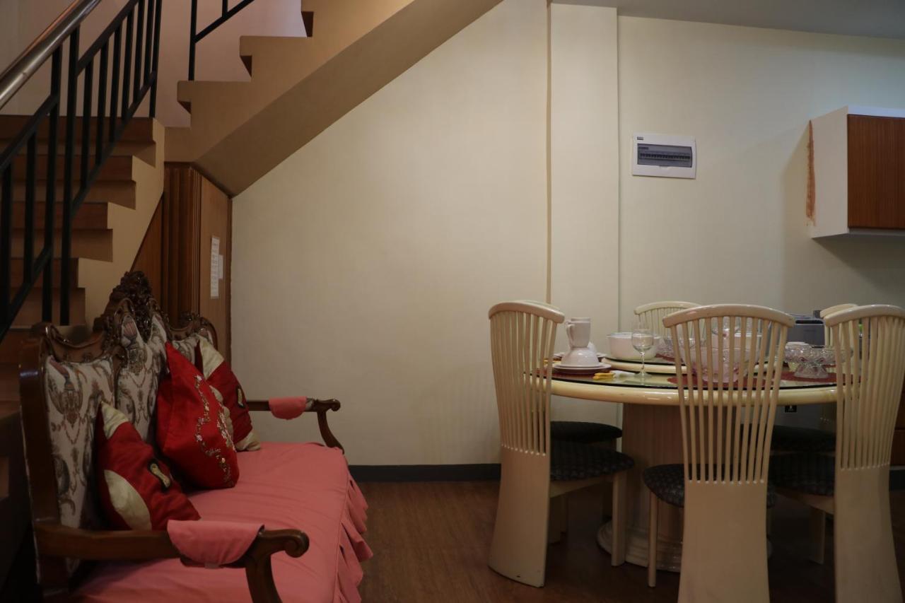 Anicia Guesthouse Rooms Paranaque City Exterior photo